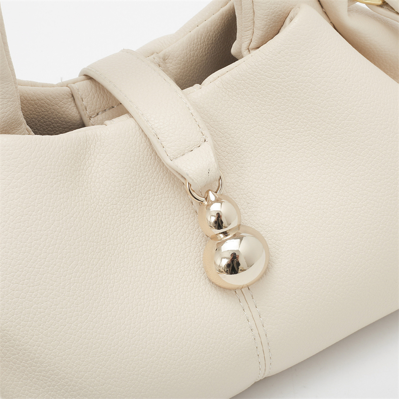 Butterfly Design Luxury Design - Luxury Bags 2026 Trends 评论和价格