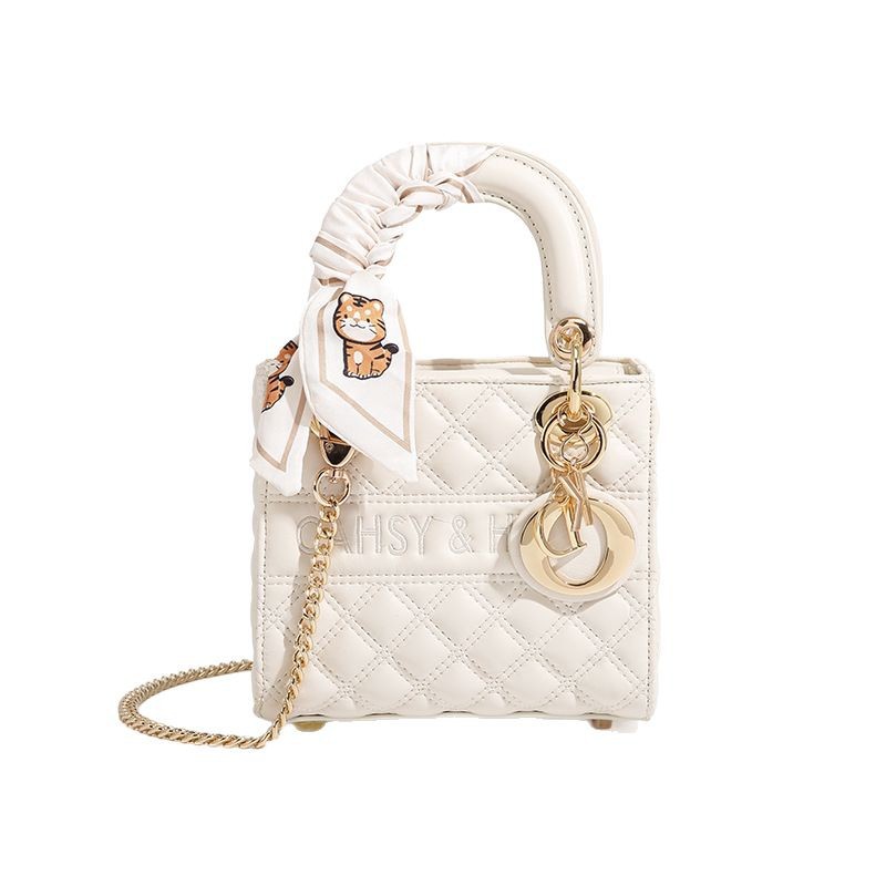 Genuine Leather Quilted Top Ha - Structured Handbag Top Handle 评论和价格
