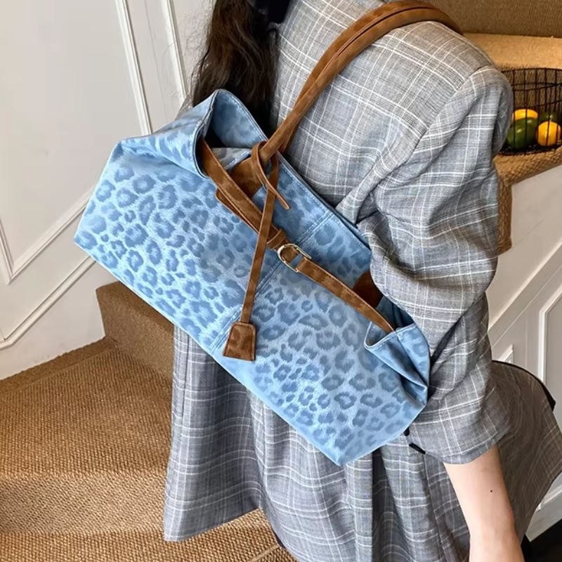 Leopard PU Leather Shoulder Ba - Luxury Bags 2026 Trends 评论和价格